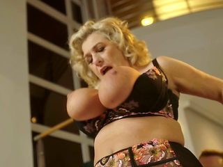 Perverted MILF is riding lucky chap's pecker on th...