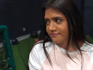 Glorious big ass babe gets fucked in the batting cage