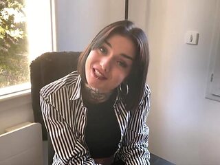 Cerise, 22 years old, masseuse in Paris! - Jacquie et M...