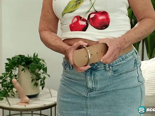 Elara Elis, 62, wants you to enjoy her fine, fuckable a...