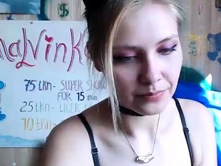 An amateur hitchhiking blonde is toying with drivers cock