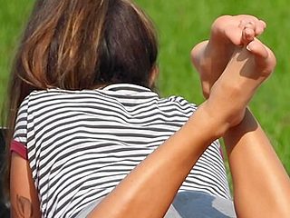 College Babe Exposing And Sunbathing Her Sensitive Feet...
