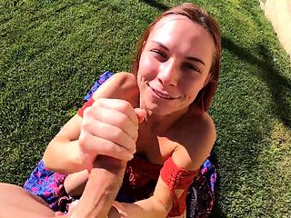 Cum starving teen milking boyfriend&#039;s big cock out...