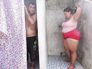 Horny Neighbor Lexly_16 Gets Unexpected Creampie &amp; ...