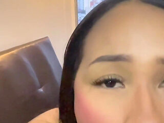 Stranger on the Street Gives Me Bills in Exchange for M...