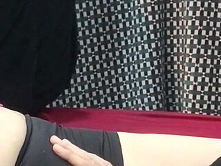 Paki Aunty Young Boyfriend Hardcore Sexs Big Ass