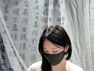 Amateur Webcam Teen Masturbates And Teases