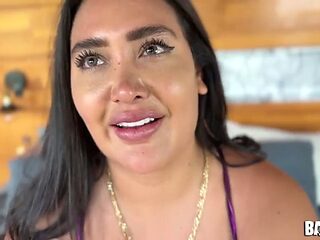 BIG-TITS BRUNETTE OILED BY NATALY FABIOLA SEDUCES PHOTOGR