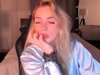 adorieyes Chaturbate recent cam video