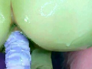 Thick Dildo Creamy Masturbation