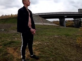 [abx][3][200] - Guy Jerks Off His Dick Under A Traffic ...