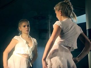 Flashy fiancée - music movie - Flexy Teens