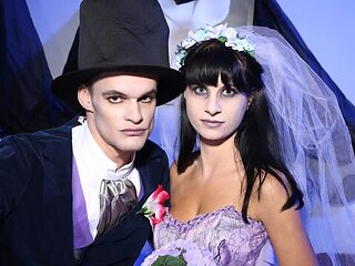 Gorgeous fit mom with nice shaved pussy Vanessa Suizi l...