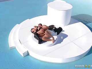 Jasmine Jae &amp; Keiran Lee: A Piece of Jasmine&#039;s...