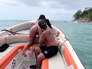 Pregnant amateur Latina banged hard and deep on a boat