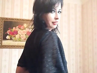 Amateur Mature Wanilianna in Stockings Opens Heaven...