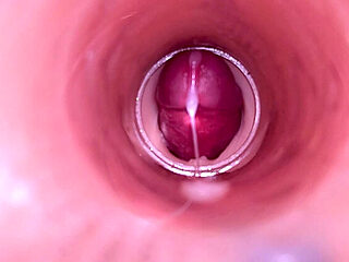 Amateur Homemade Creampie - Internal Camera Deep Cumsho...
