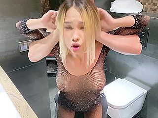 Sexy Chick Got Fucked Right In The Toilet