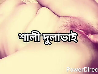 Hot Bengali Bhabi Cheating on Husband with Devar in Hot...