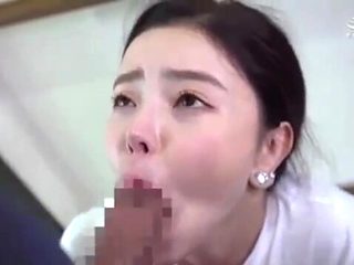 07293,A good woman is in full sex appeal!