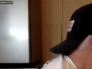Oral gloryhole dildo sucks boyfriend in homemade privat...