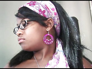 The Chocolate Cutie Gives Her Big Ass and Big Tits for ...