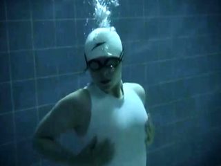 Amateur wild chick solo masturbation