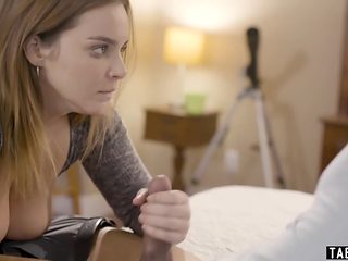Couchsurfing Thief Busted By Home Owner With Natasha Nice
