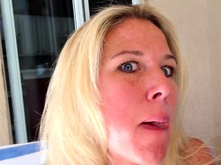 Amateur Blonde with Tiny Titties Masturbates with Fruit