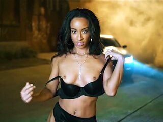 Teanna Trump decides to take black dick all the way in
