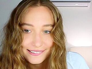 Very Cute Tanned Petite