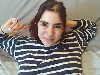 Lovely Amateur teen brunette masturbating outdoor