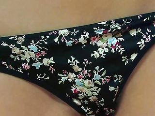 Sweet Babe Elizabeth Taking Off Her Clothes And Cute So...