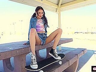 Shaggy Mia Rivers Teen 18+