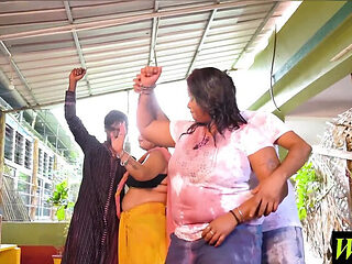 Indian Couple Swap Partners at Holi Day Party - Amateur...