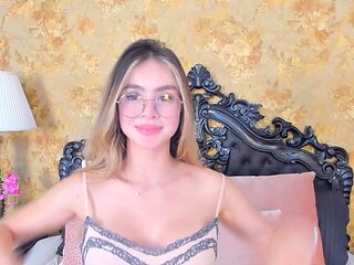 Blonde Cutie Fucks Her Sweet Hole