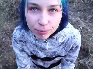 Hot Teen Laruna Mave Gets Fucked Hard in the Woods - Bl...