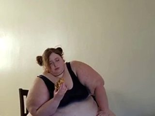 What a beautiful chubby girl