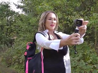 Lost MILF gets used by a fake car mechanic's fat cock