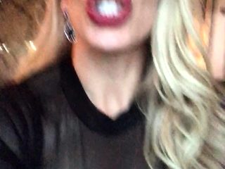 Big boob brunette masturbates on webcam