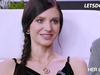 Free Premium Video Brunette Beauty Arian Joy Gets Her B...