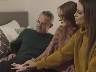 Submissive brunette teen sucking a stepfam cock to star...