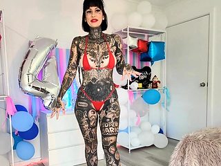 Brunette Solo Webcam Masturbation