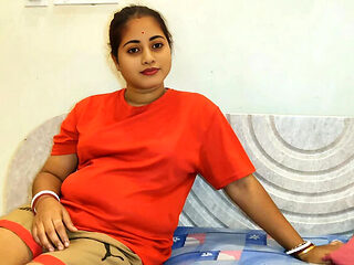 Desi Bhabhi First Time Sex on Camera - Indian Bhabhi De...